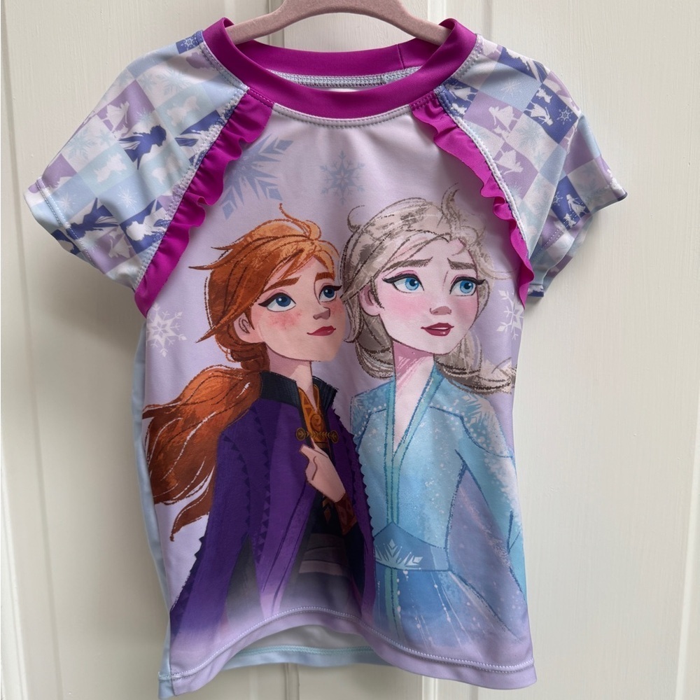 NWOT Disney Frozen Elsa 5T Girls Short Sleeve Rashguard Shirt Swim Bathingsuit